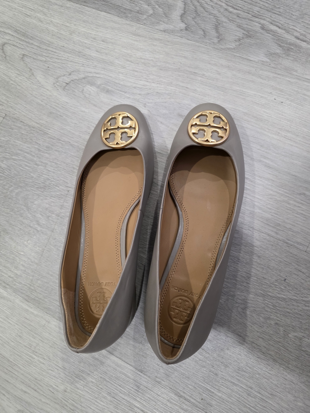 Tory Burch Taupe Leather Logo Ballet Flats with Gold Medallion